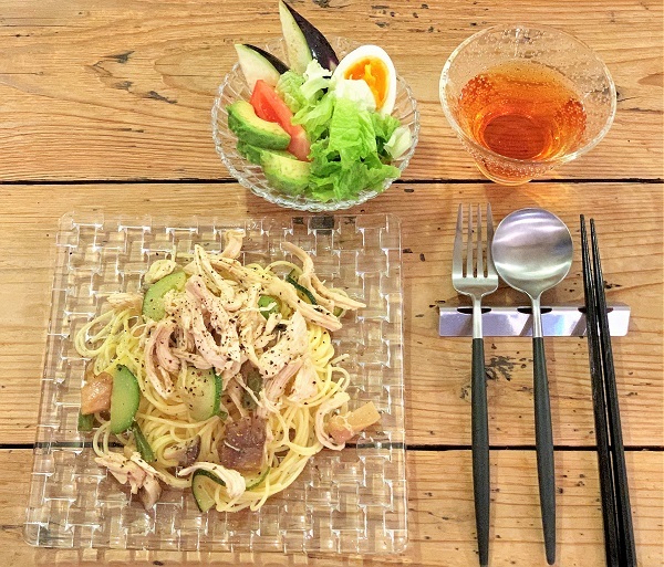 四季成りレモンのその後 と おうちごはん『コストコのサーモン丼』と..._d0249193_00593782.jpg