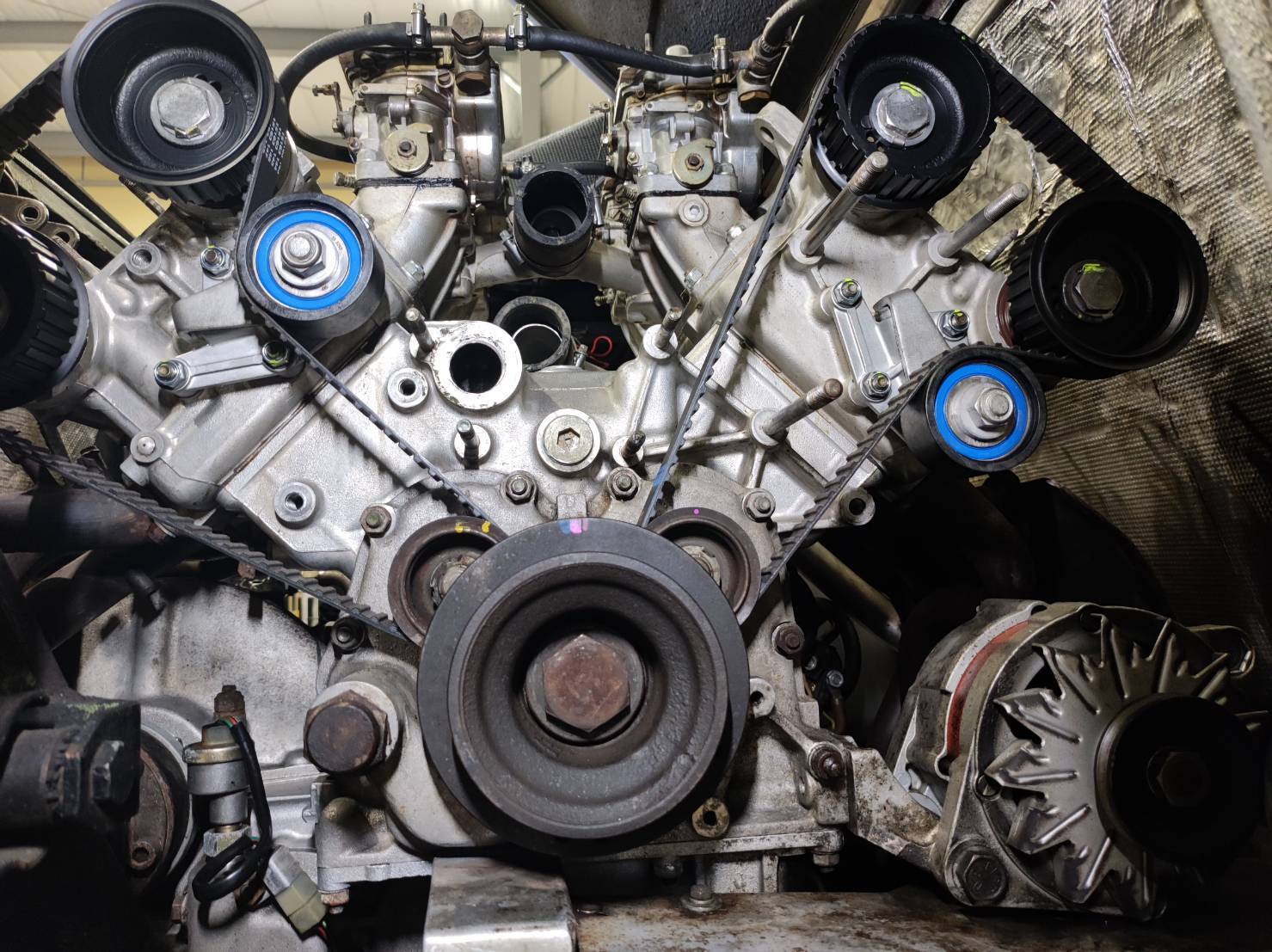 Dino308gt4 の整備_a0129711_18342602.jpg