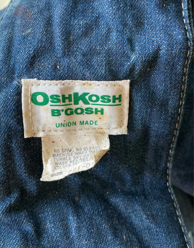 70s~ポケット付き Oshkosh B’Gosh オシュコシュ　デニムエプロン！_c0144020_10180745.jpg
