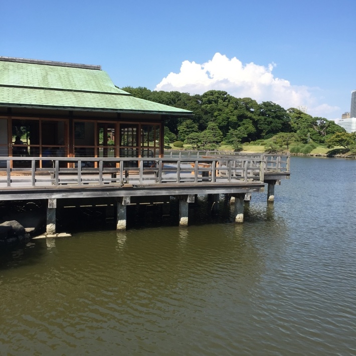 都内の庭園で・・冷たいお抹茶を♪_f0054260_03242911.jpg