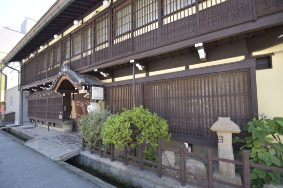 飛騨高山花岡遊廓_f0347663_18084366.jpg