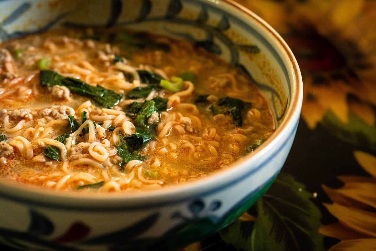 真夏こそタイの激辛即席麺_d0353489_09442207.jpg