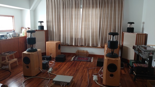 Acoustic Taoさんの「無音」と「光」_f0108399_19201426.jpg