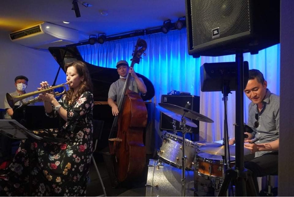 ジャズライブ カミン 広島 Jazzlive Comin 明日7月27日のライブ_b0115606_10452309.jpeg