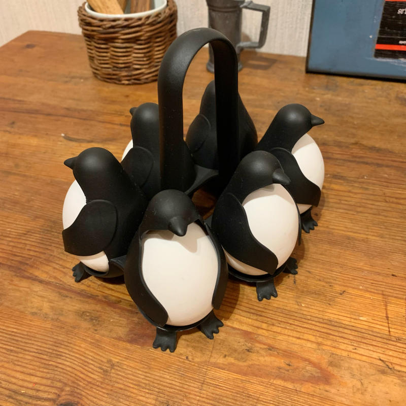 Egguins_b0223512_15161479.jpg