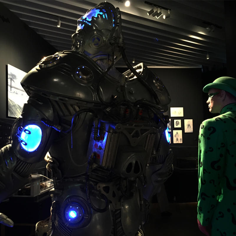 『DC展』はスマホでのみ撮影OK_c0060143_09040519.jpg