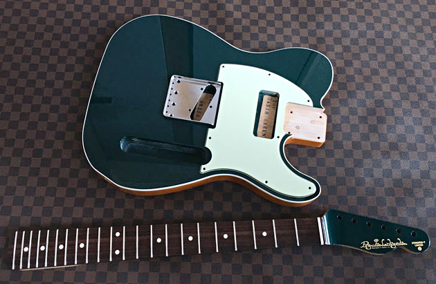 「Oasis Green PearlのStandard-T」の塗装完了です!_e0053731_18052018.jpeg