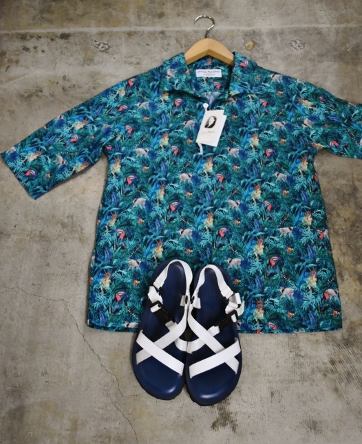 ITALY SPORTS SANDAL お得★ SUMMER SALE!!_d0152280_21430554.jpg