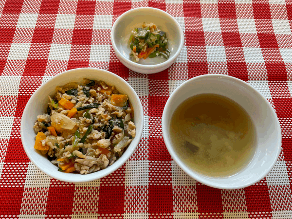 8/2の給食_c0293682_17035587.gif