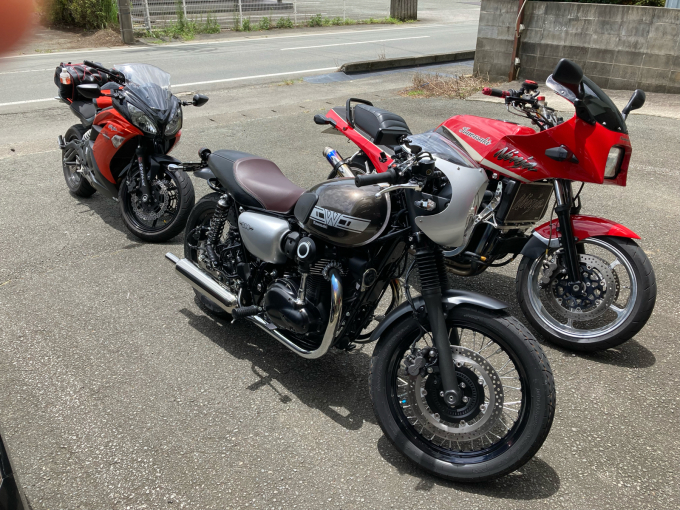 夏、夏、夏〜なバイクの方々^_^_d0132688_19552142.jpg