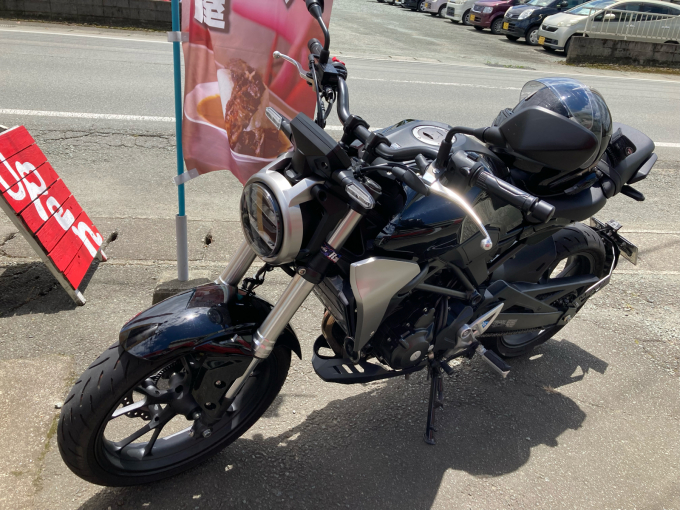 夏、夏、夏〜なバイクの方々^_^_d0132688_19562837.jpg