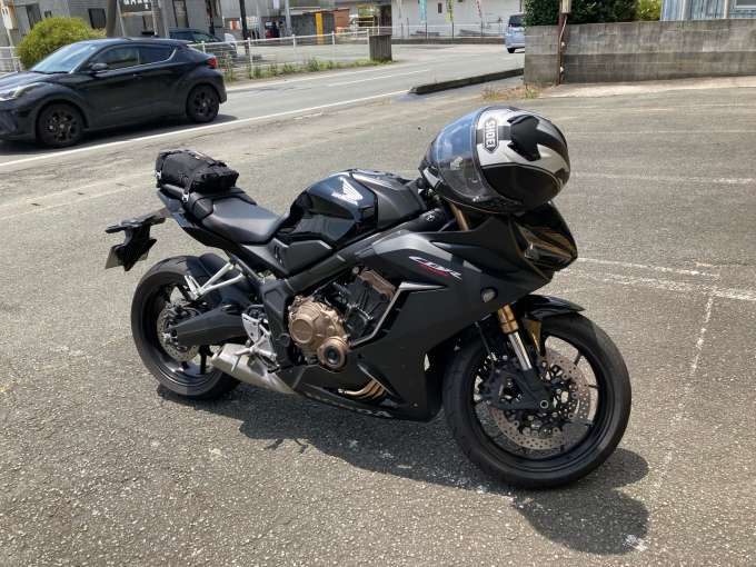 夏、夏、夏〜なバイクの方々^_^_d0132688_19573839.jpg