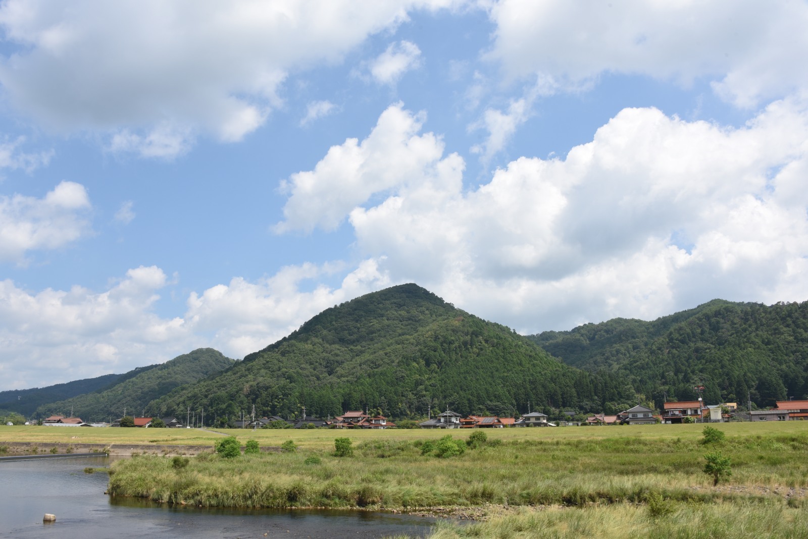 安芸高田の空と川_c0122455_10221709.jpg