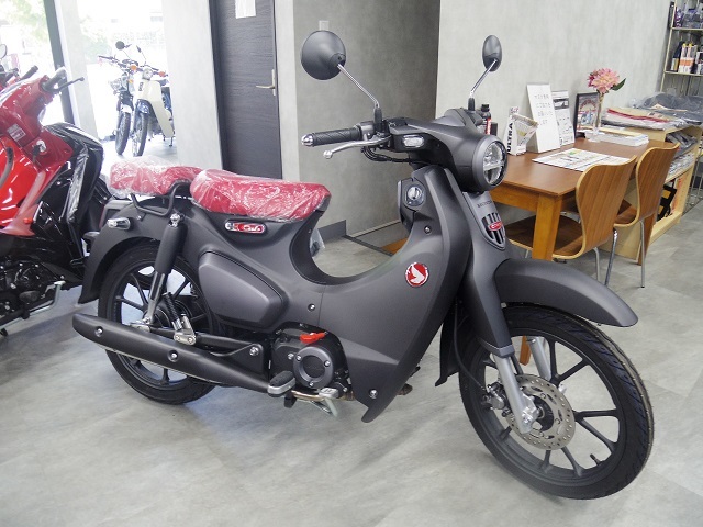 スーパーカブC125のニューモデル : バイクの横輪