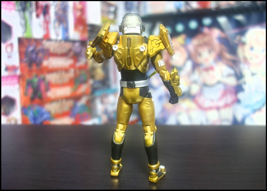 S.H.Figuarts 仮面ライダーグリス!!【平成ライダーアーツ逆行
