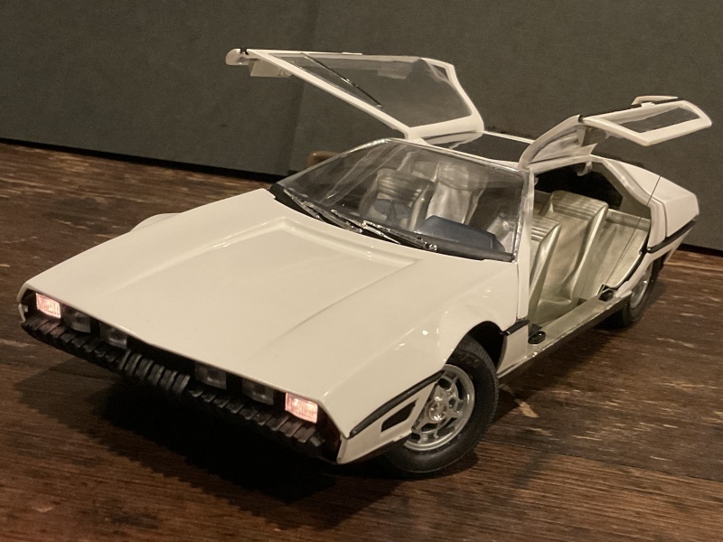 Lamborghini Marzal 1967 ③（バンダイ 1/20) : MATCHBOX