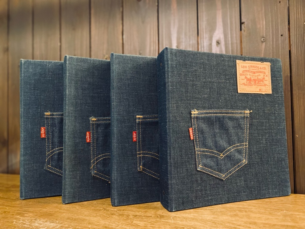 60s vintage Levi's denim binder