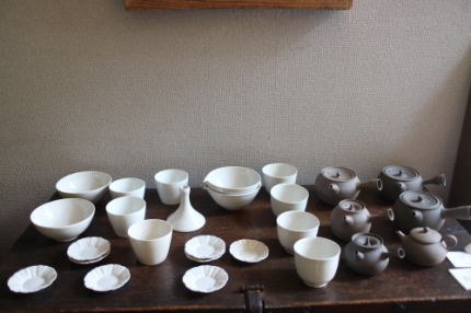 第12回韓国古陶磁探求陶人展 11日(水)まで_a0279848_11251457.jpg