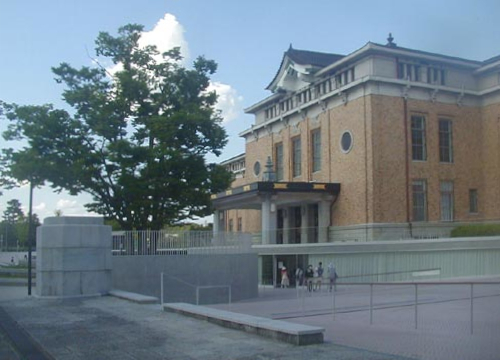 ●京都市京セラ美術館の外観_d0053294_17240833.jpg
