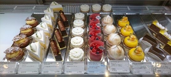 今日のおやつは 和光のケーキ 銀座 カステラさん 今日のおやつは 和光のケーキ 銀座 カステラさん