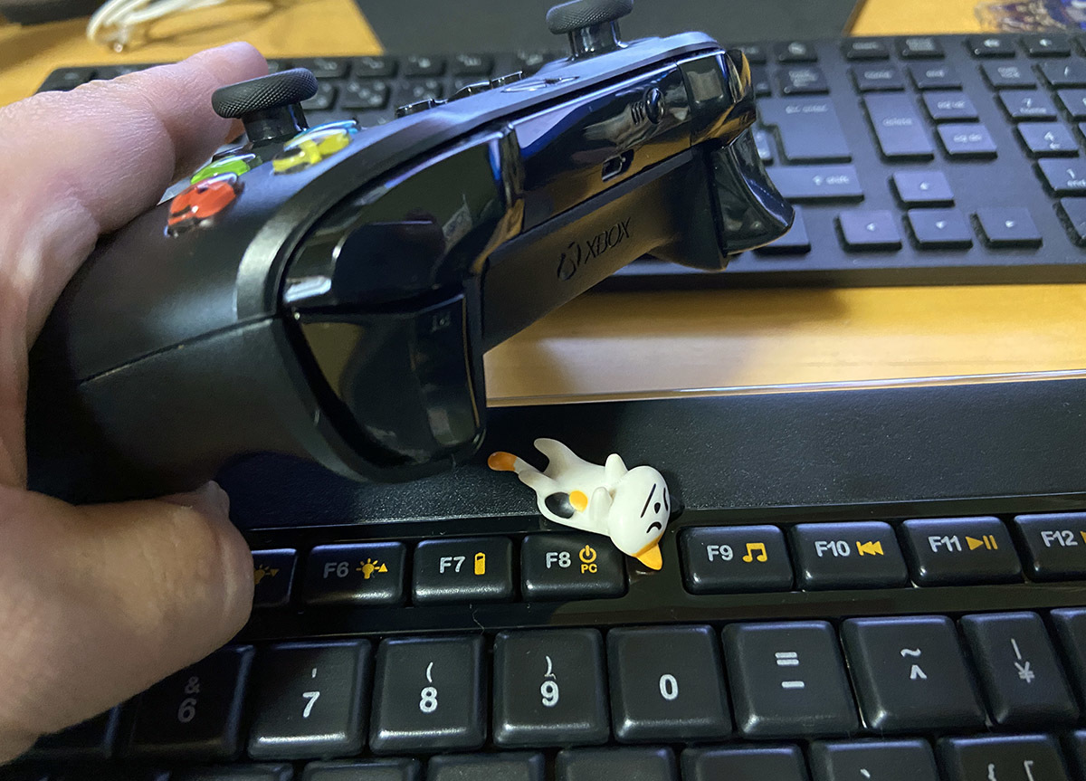 Xbox Oneコントローラーべたべた 三毛猫様の部屋 Xbox Oneコントローラーべたべた 三毛猫様の部屋