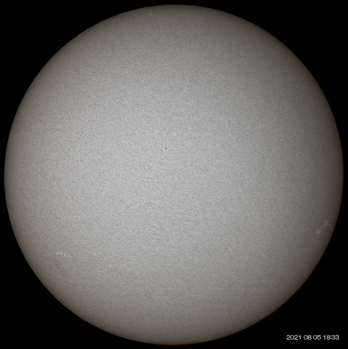 8月5日の太陽_e0174091_15175272.jpg