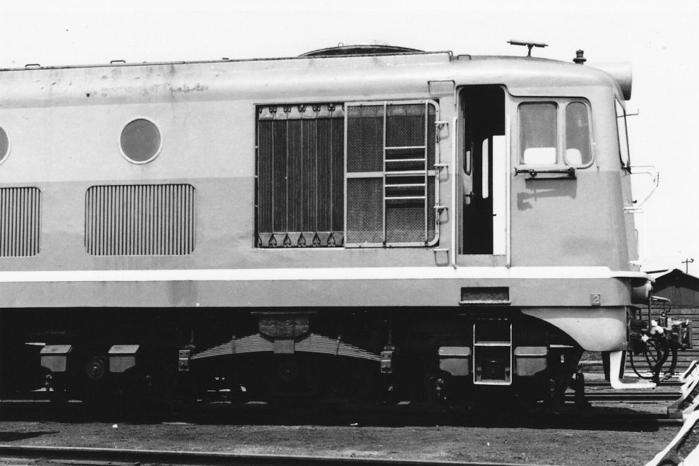 昔、機関区駅で出会った車輌達（189）高知機関区 試作機DF911