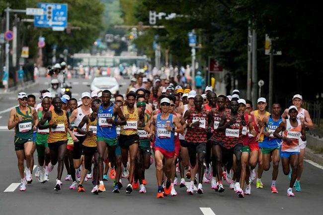 【東京五輪２０２１番外編】男子マラソンのあまりにひどい給水所破壊行為！犯人は銀メダルのナギーエだった！_a0386130_18365000.jpg