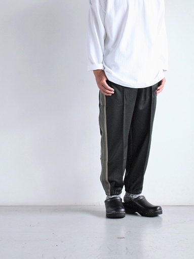 NEEDLES Zipped Track Pant - Poly Smooth : 『Bumpkins putting NEEDLES Zipped Track Pant - Poly Smooth : 『Bumpkins putting