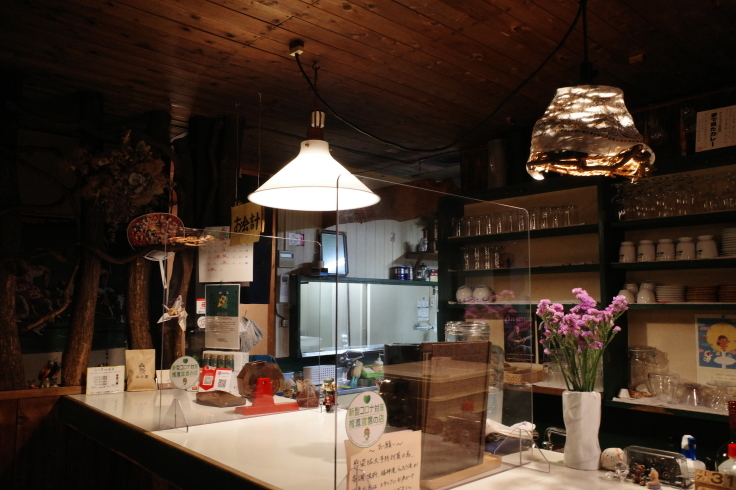 カレーショップ山小屋   長野県長野市大字南/カレー レストラン ~ ブロンプトンと夏の長野県へ その9_a0287336_16591448.jpg
