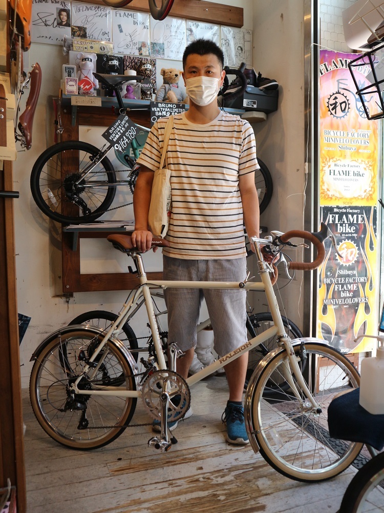 8月11日　渋谷　原宿　の自転車屋　FLAME bike前です_e0188759_19434201.jpg