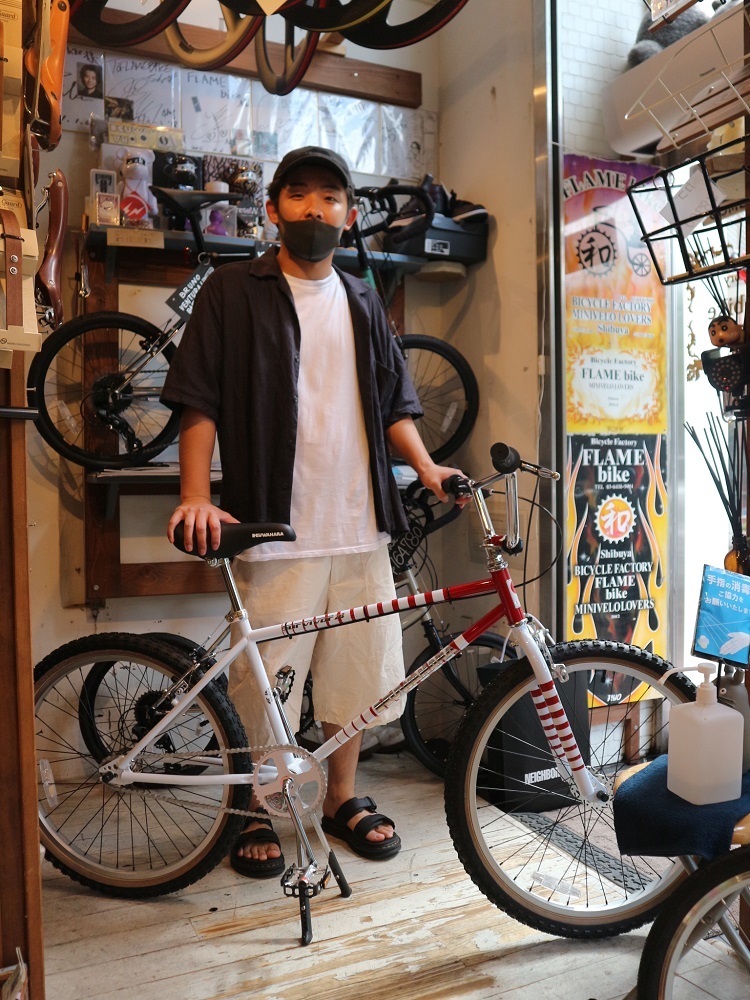 8月11日　渋谷　原宿　の自転車屋　FLAME bike前です_e0188759_19434590.jpg
