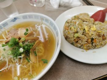 中華料理山王園 焼きめし ラーメン_a0007462_08542562.jpg