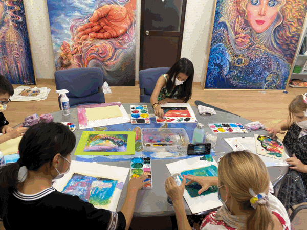 Happy English Studio&nbsp;_c0357066_00223837.gif