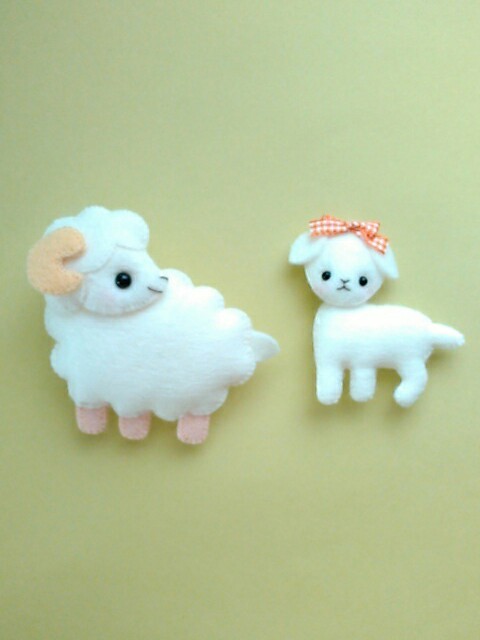 フェルトマスコット ひつじの親子 : チビロビンの手作り日記