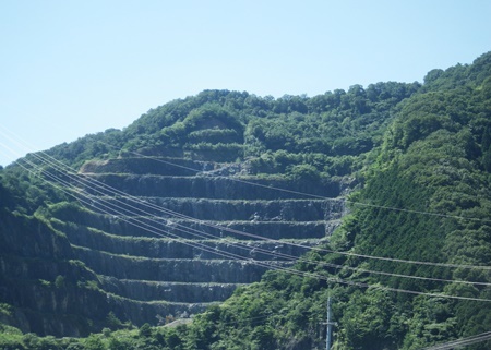 故郷の老いの風景(1)_b0312424_12374562.jpg