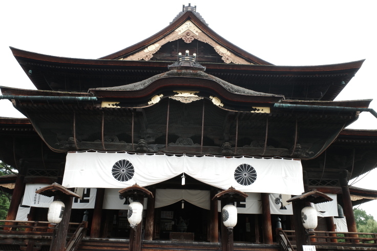 ブロンプトンと夏の長野県へ その11 ~ 朝の善光寺_a0287336_12493021.jpg