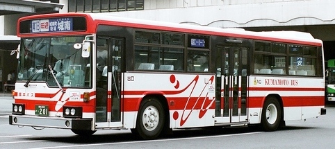 熊本バス 日デP-U32L +西工58MC_e0030537_22300523.jpg