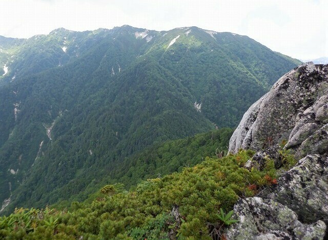 中部山岳　餓鬼岳見参　廃道探検のような中房川コースで中房温泉へ　　　　　Mount Gaki in Chūbu-Sangaku National Park_f0308721_07360704.jpg