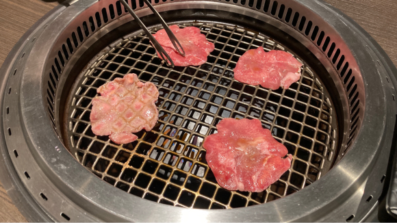 焼肉ぶろっこり_e0292546_02131111.jpg