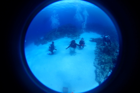 8月17日慶良間VS水納島_c0070933_21360018.jpg