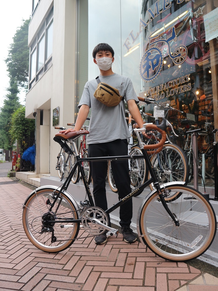 8月17日　渋谷　原宿　の自転車屋　FLAME bike前です_e0188759_18315151.jpg