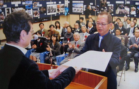 会社や雑誌に必要な栄養補給とは。_b0141773_21041273.jpg
