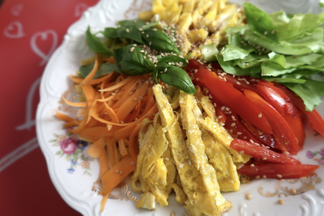 冷やし中華風パスタうれしいペルージャの夏_f0234936_22064094.jpg
