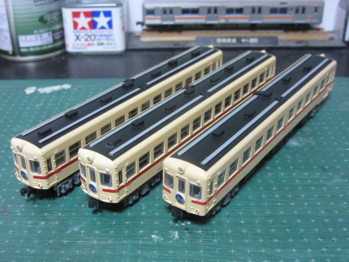 鉄コレ・小田急キハ5000／キハ5100（一話完結） : 赤い電車は