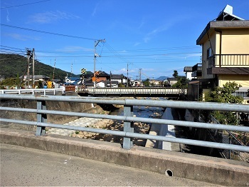 野呂川に架かる橋_e0175370_09085332.jpg