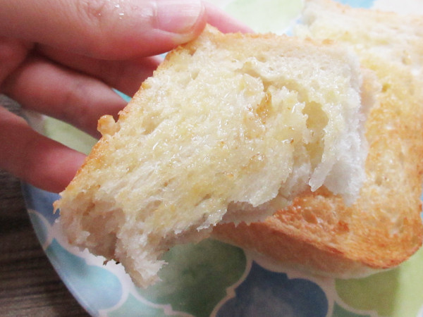 【よいことパン】トーストにして食べてみた!_c0152767_17433785.jpg