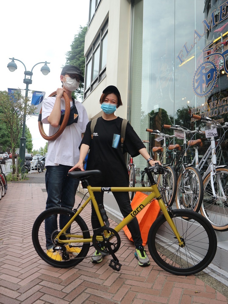 8月22日　渋谷　原宿　の自転車屋　FLAME bike前です_e0188759_18295227.jpg