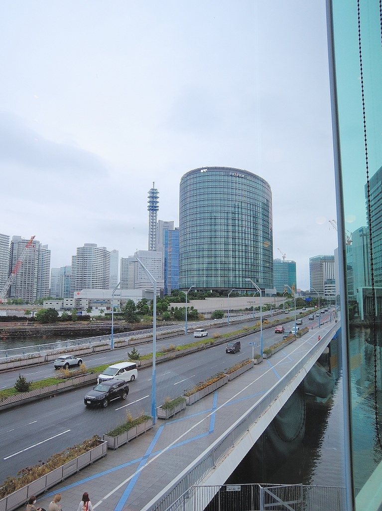 ある風景:BAY QUARTER YOKOHAMA@Yokohama_d0402143_22390141.jpg