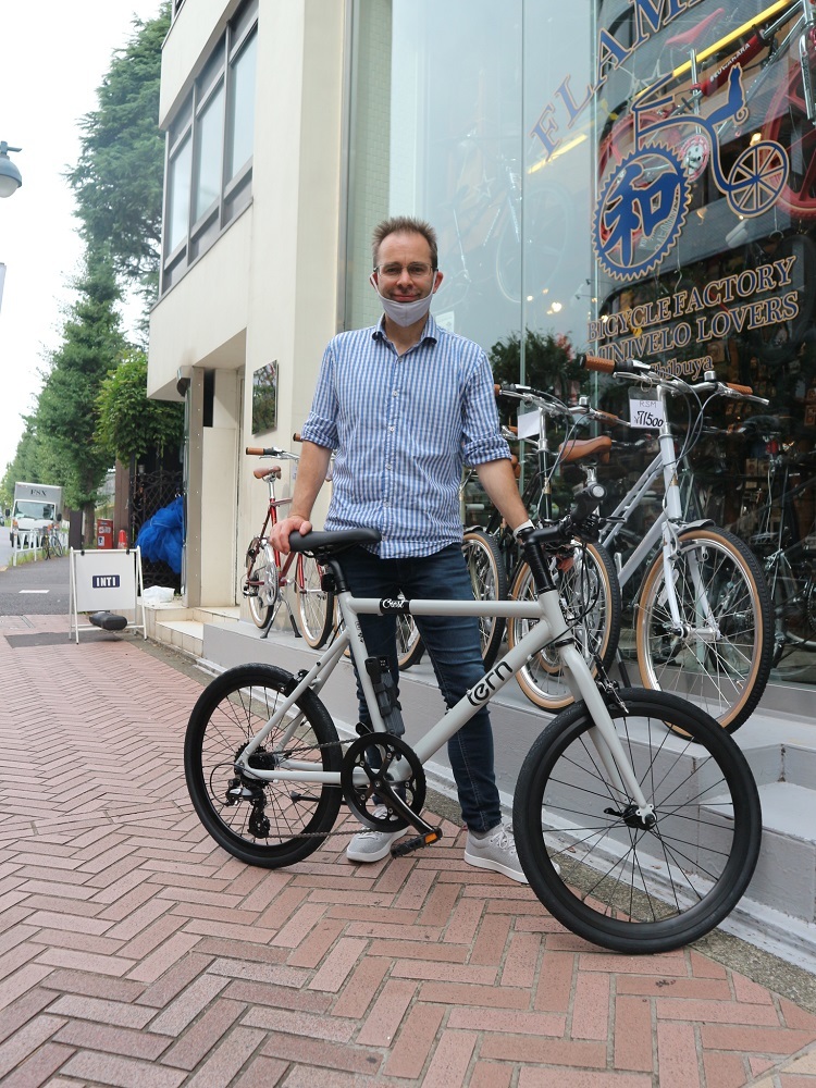 8月23日 渋谷 原宿 の自転車屋 FLAME bike前です_e0188759_19051745.jpg